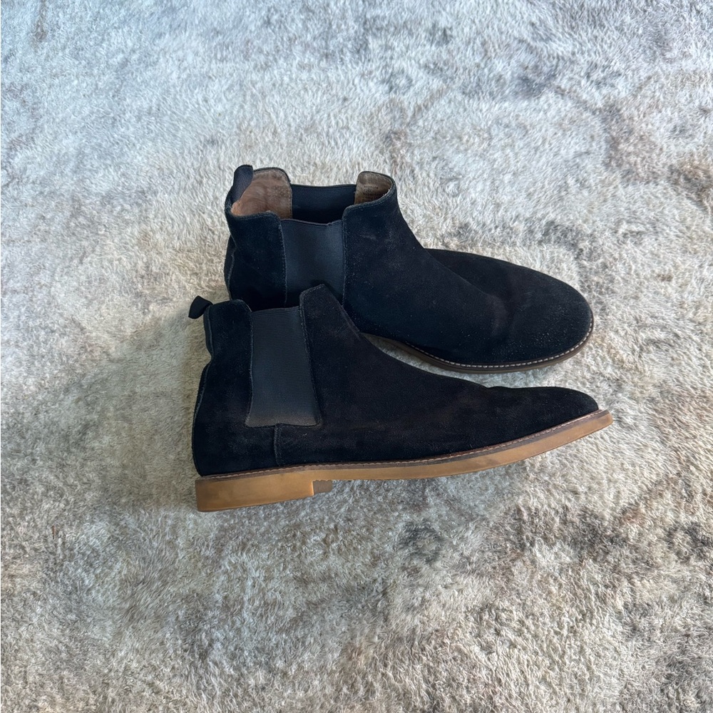 Men's Black Suede Chelsea Boots
